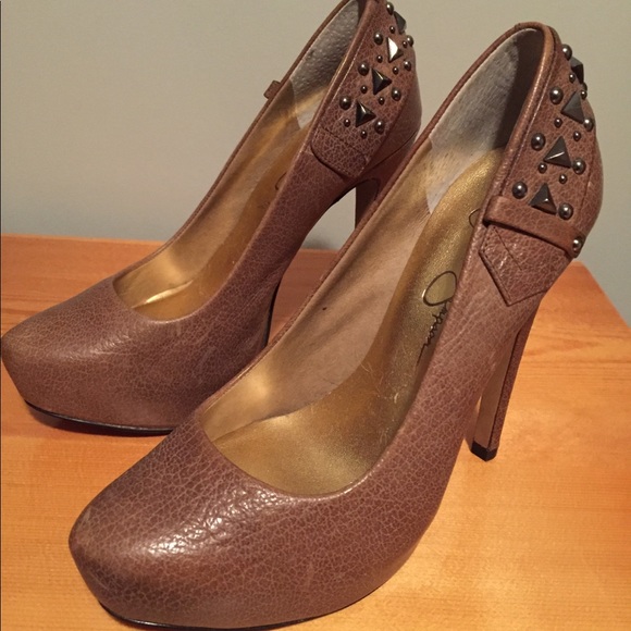 Brown Pebbled Leather Platform Pumps with Studs - Picture 2 of 6